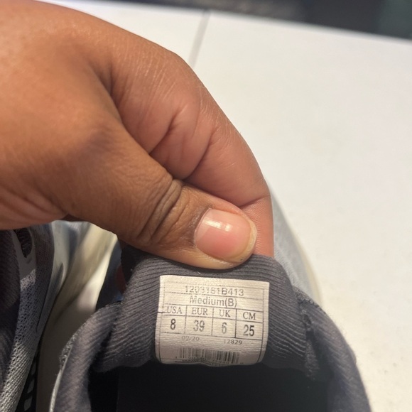 Brooks Gray Athletic Shoes - Picture 7 of 8